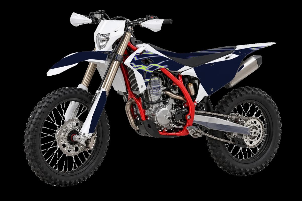 Lightning style dirt bike graphics kit on a Beta RR X-PRO 480 4T